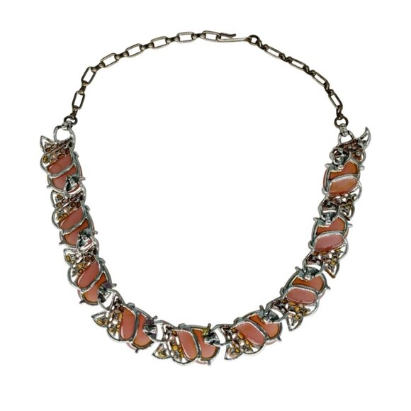 Vintage 1950s Pink Moonglow Thermoset Lucite Choker Necklace 14in Silver Tone - Picture 2 of 5